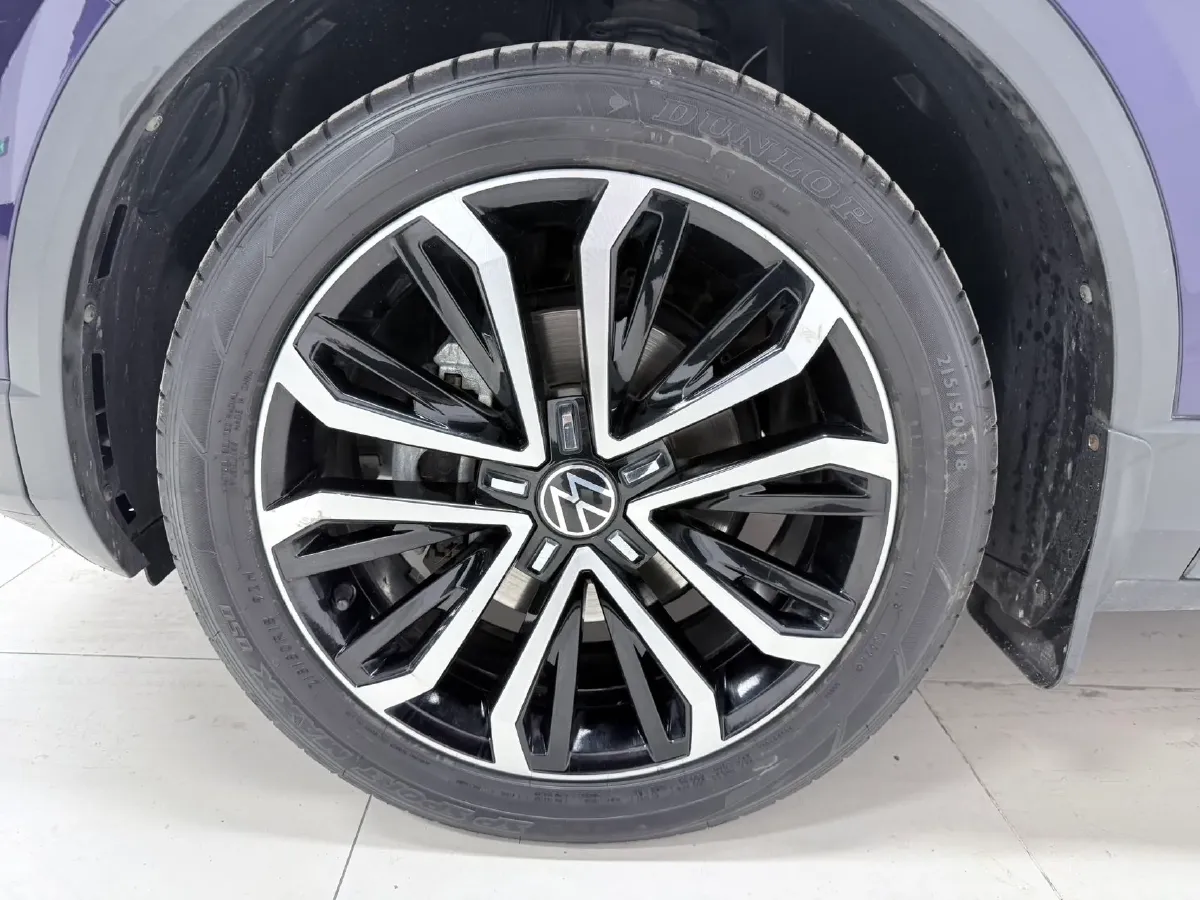 2022 Volkswagen T-Roc 1.4T 150HP L4 7DCT,autocango,china used car exporter,china ev exporter,chinese used car exporter,chinese used ev exporter