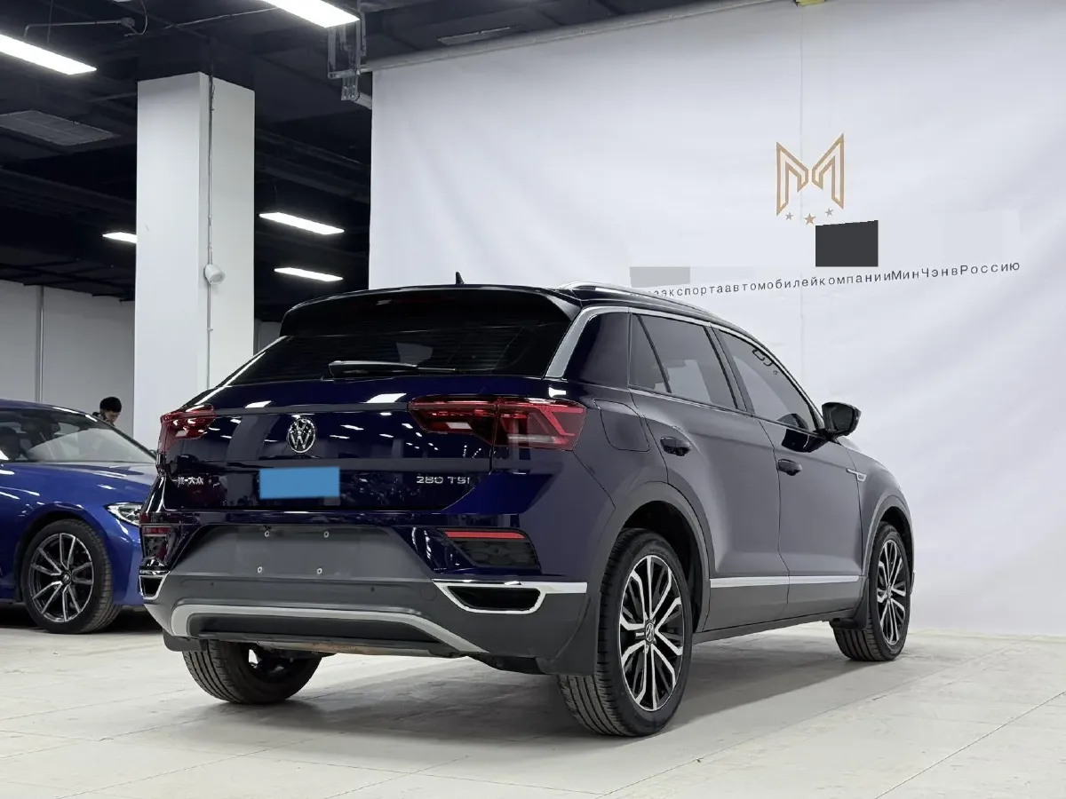 2022 Volkswagen T-Roc 1.4T 150HP L4 7DCT,autocango,china used car exporter,china ev exporter,chinese used car exporter,chinese used ev exporter