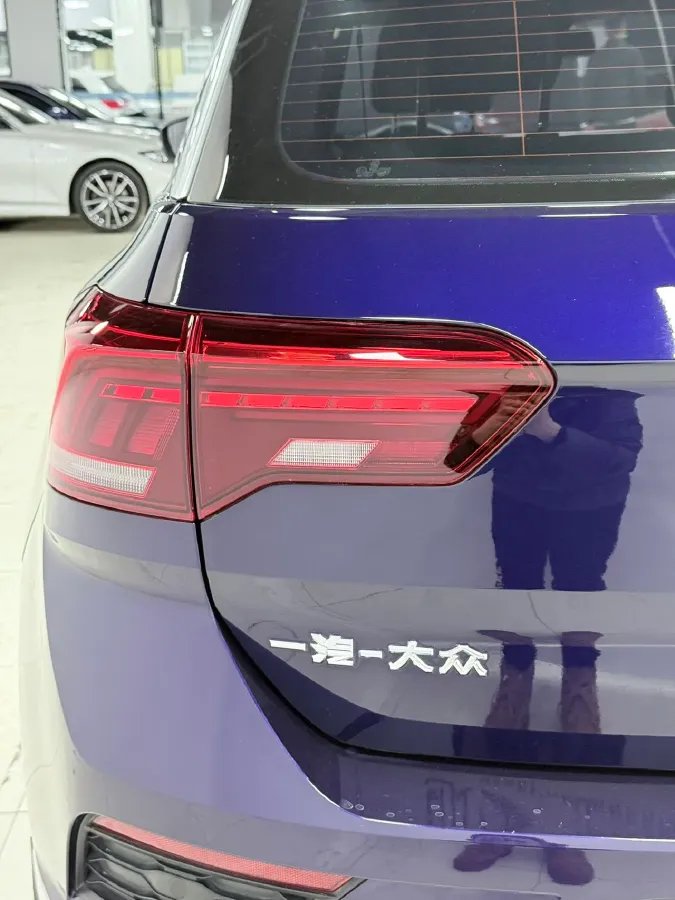 2022 Volkswagen T-Roc 1.4T 150HP L4 7DCT,autocango,china used car exporter,china ev exporter,chinese used car exporter,chinese used ev exporter