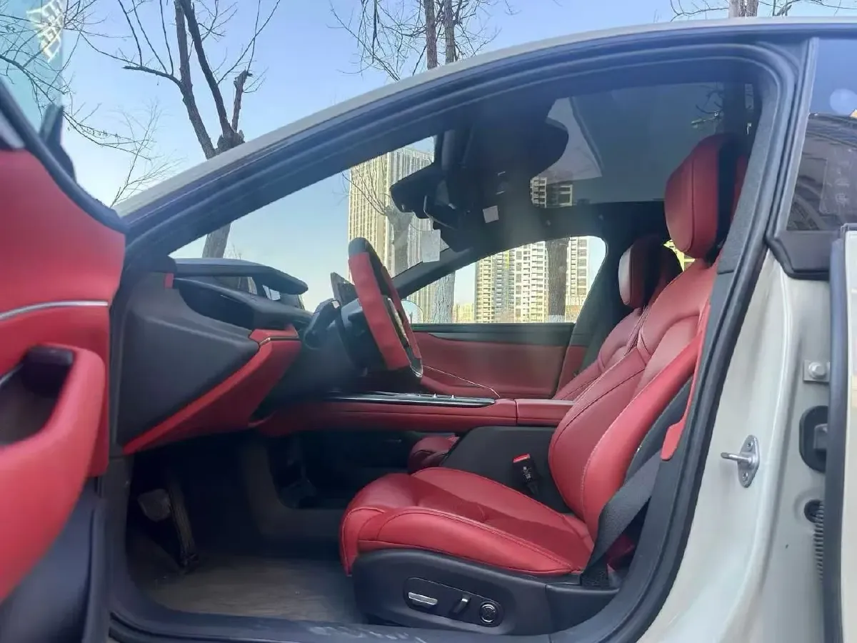 2024 MI SU7 BEV 94.3KWH,autocango,china used car exporter,china ev exporter,chinese used car exporter,chinese used ev exporter