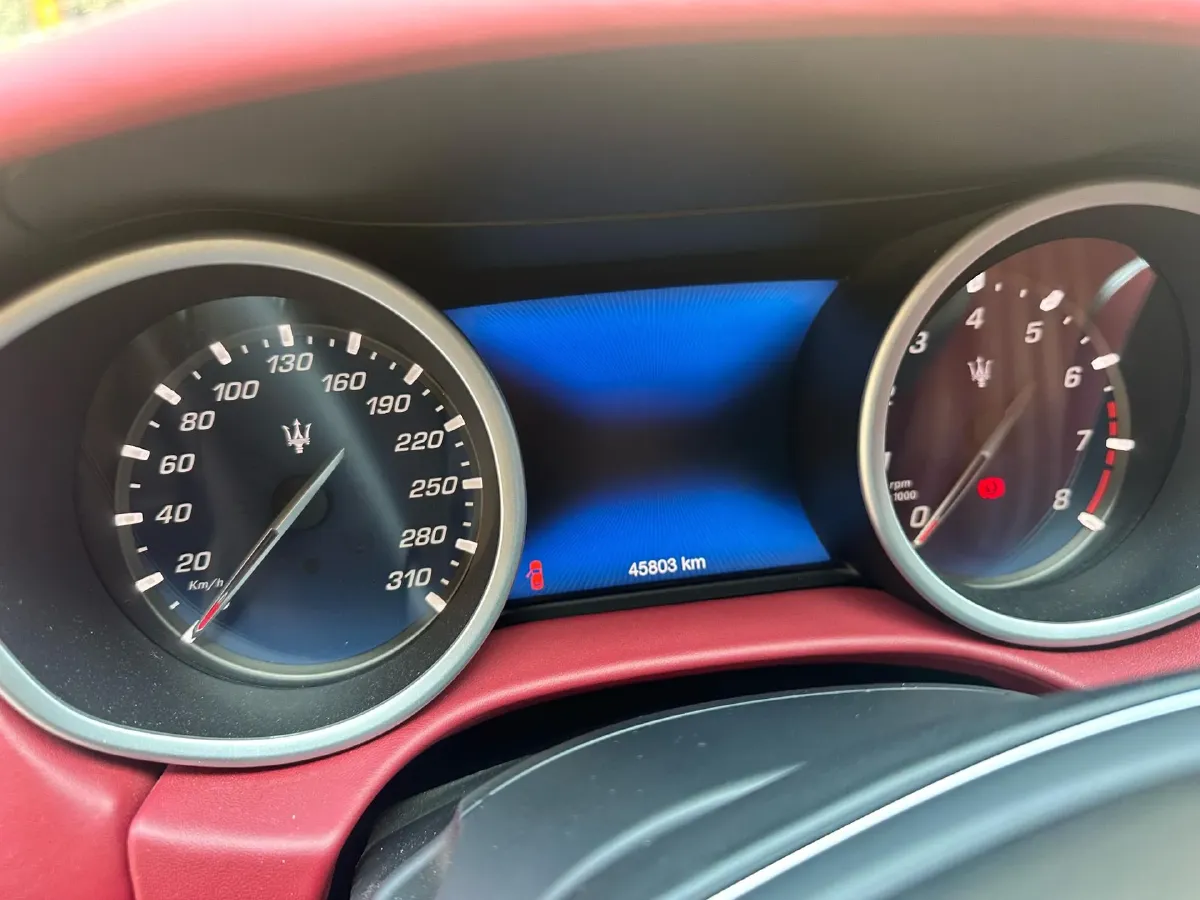 2018 Maserati Ghibli 3.0T 350HP V6 8AT,autocango,china used car exporter,china ev exporter,chinese used car exporter,chinese used ev exporter