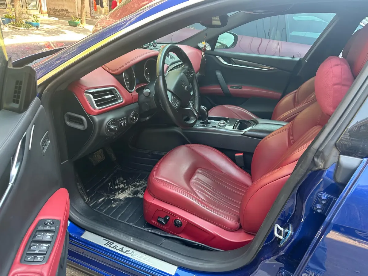 2018 Maserati Ghibli 3.0T 350HP V6 8AT,autocango,china used car exporter,china ev exporter,chinese used car exporter,chinese used ev exporter