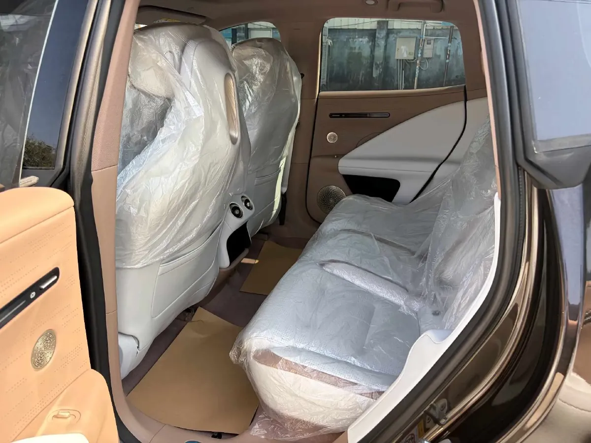 2024 Avatr 07 BEV 82.16KWH,autocango,china used car exporter,china ev exporter,chinese used car exporter,chinese used ev exporter