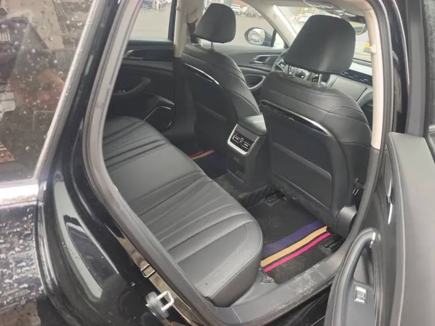 2023 HongQi H5 1.5T 169HP L4 7DCT,autocango,china used car exporter,china ev exporter,chinese used car exporter,chinese used ev exporter