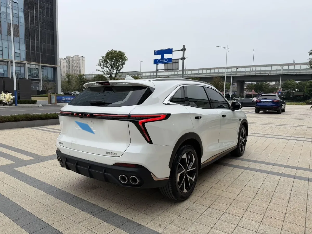 2023 KaiYi KunLun 1.6T 197HP L4 7DCT,autocango,china used car exporter,china ev exporter,chinese used car exporter,chinese used ev exporter