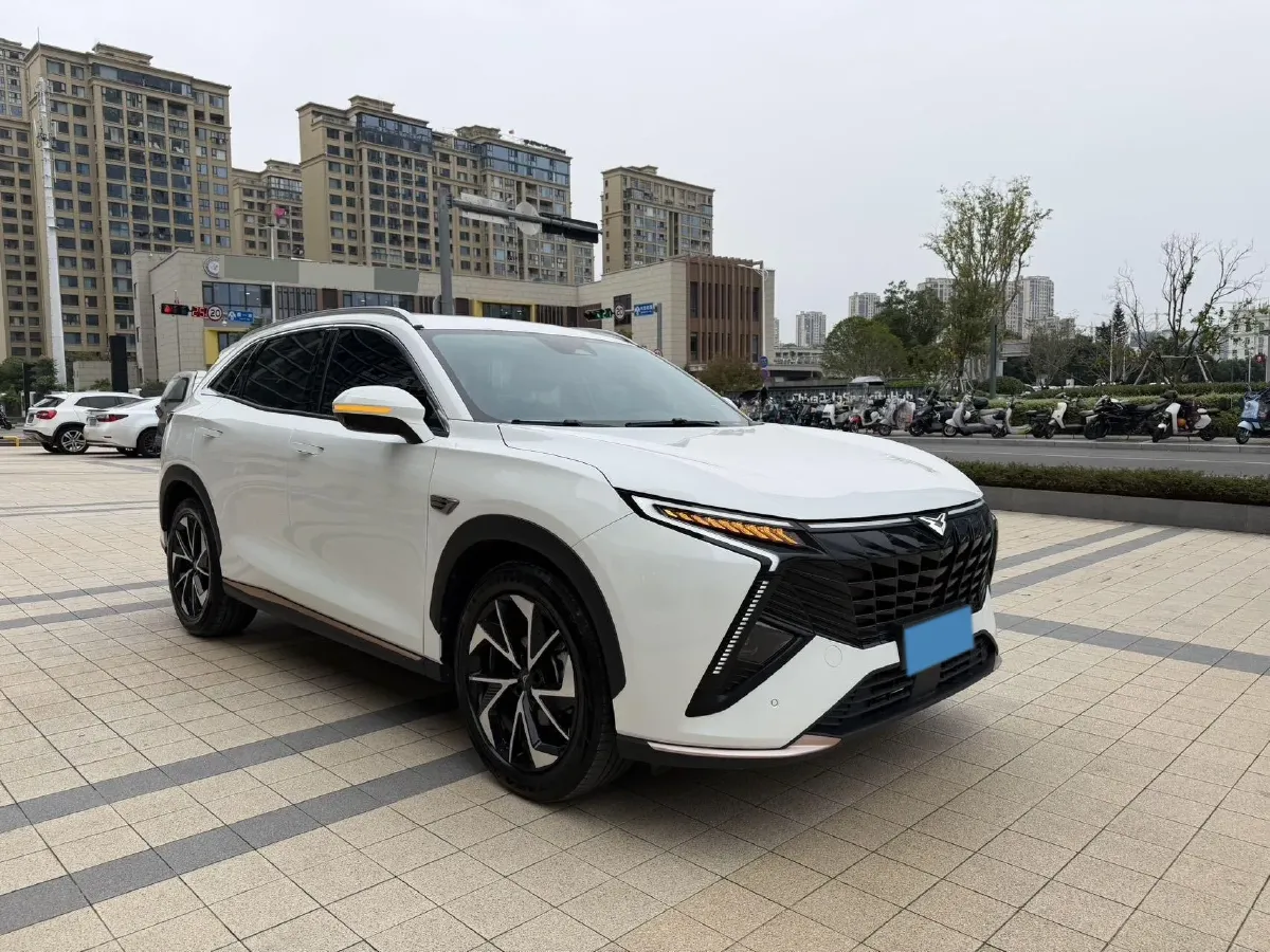2023 KaiYi KunLun 1.6T 197HP L4 7DCT,autocango,china used car exporter,china ev exporter,chinese used car exporter,chinese used ev exporter