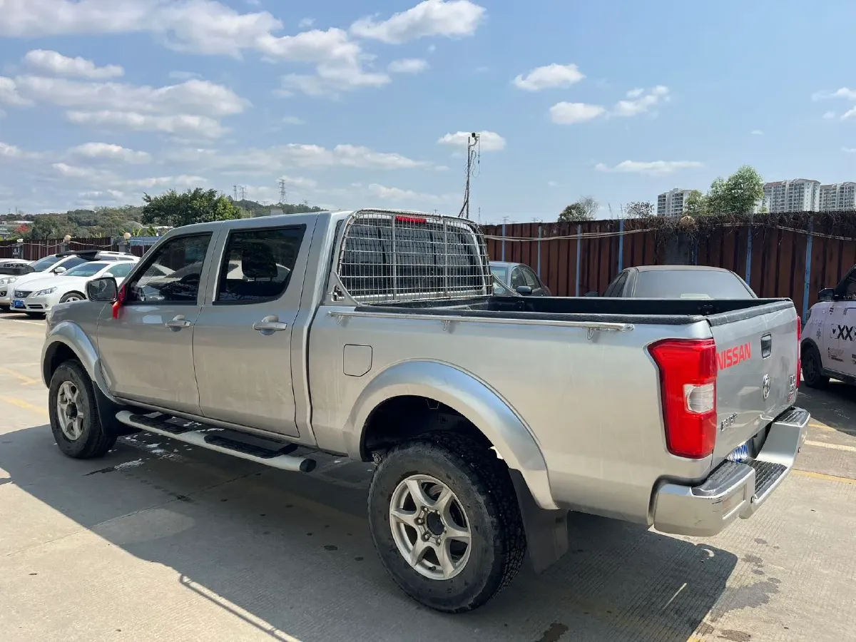 2023 Dongfeng RuiQi 2.4T 165HP L4 5MT,autocango,china used car exporter,china ev exporter,chinese used car exporter,chinese used ev exporter