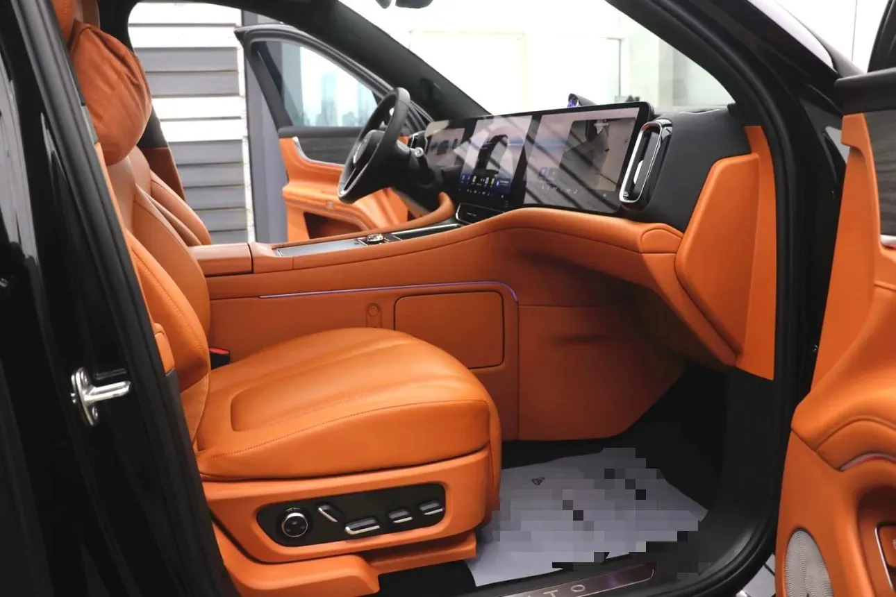 2025 AITO AITO M9 REEV 160HP REEV 52KWH,autocango,china used car exporter,china ev exporter,chinese used car exporter,chinese used ev exporter