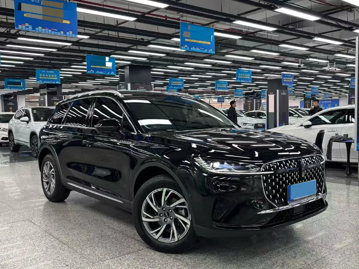 2023 Lincoln Corsair 2.0T 261HP L4 8AT,autocango,china used car exporter,china ev exporter,chinese used car exporter,chinese used ev exporter