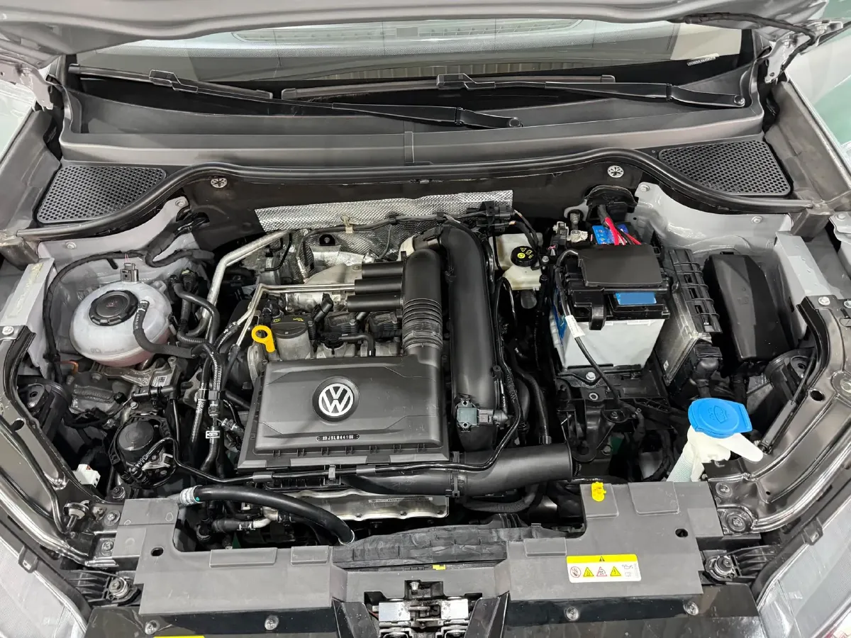 2022 Jetta VS5 1.4T 150HP L4 6AT,autocango,china used car exporter,china ev exporter,chinese used car exporter,chinese used ev exporter