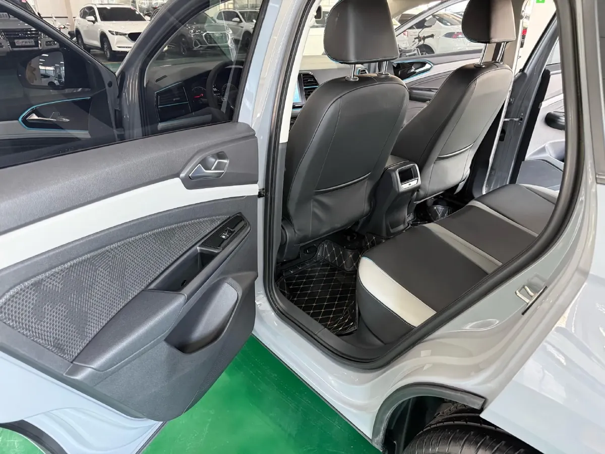 2022 Jetta VS5 1.4T 150HP L4 6AT,autocango,china used car exporter,china ev exporter,chinese used car exporter,chinese used ev exporter