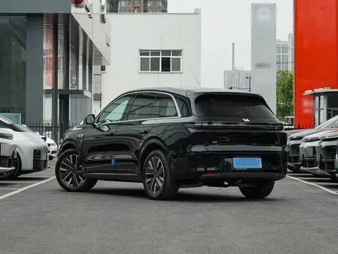 2025 Li L6 Range Extended 154HP L4 REEV,autocango,china used car exporter,china ev exporter,chinese used car exporter,chinese used ev exporter