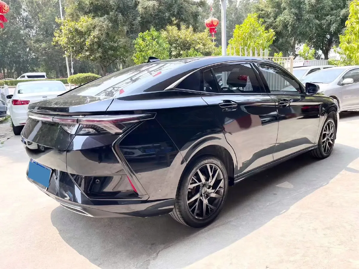 2020 DongFeng Aeolus YiXuan 1.5T 150HP L4 6DCT,autocango,china used car exporter,china ev exporter,chinese used car exporter,chinese used ev exporter