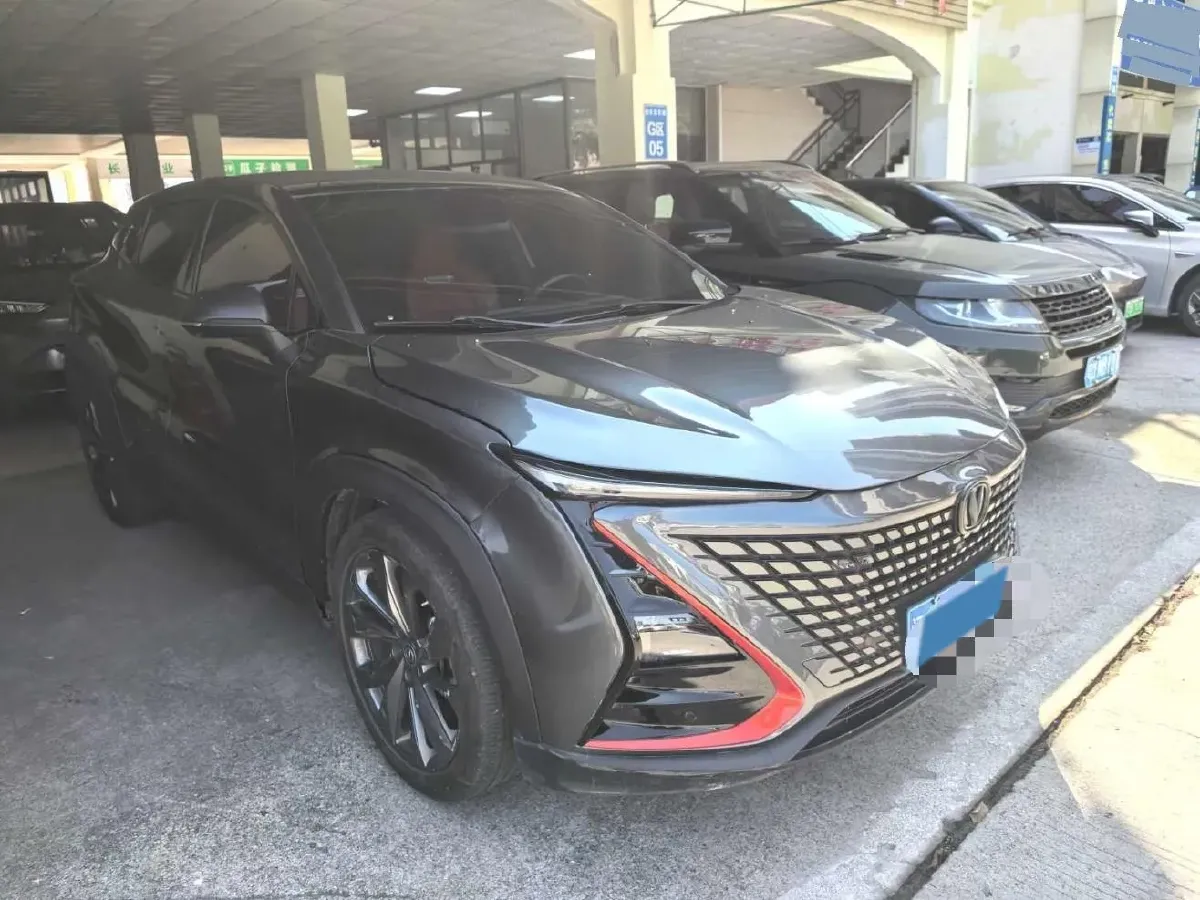 2020 ChangAn UNI-T 1.5T 180HP L4 7DCT,autocango,china used car exporter,china ev exporter,chinese used car exporter,chinese used ev exporter