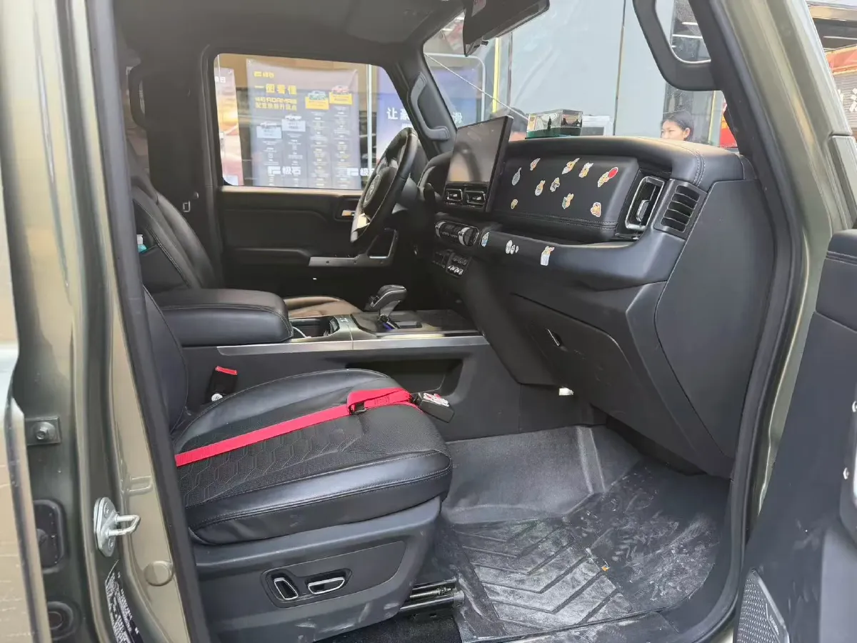 2024 212 212 T01 2.0T 252HP L4 8AT,autocango,china used car exporter,china ev exporter,chinese used car exporter,chinese used ev exporter