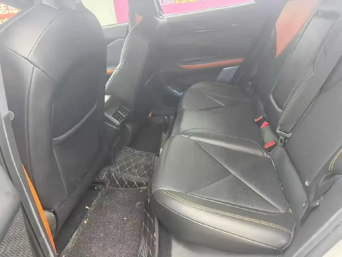 2024 ChangAn UNI-V 1.5T 188HP L4 7DCT,autocango,china used car exporter,china ev exporter,chinese used car exporter,chinese used ev exporter