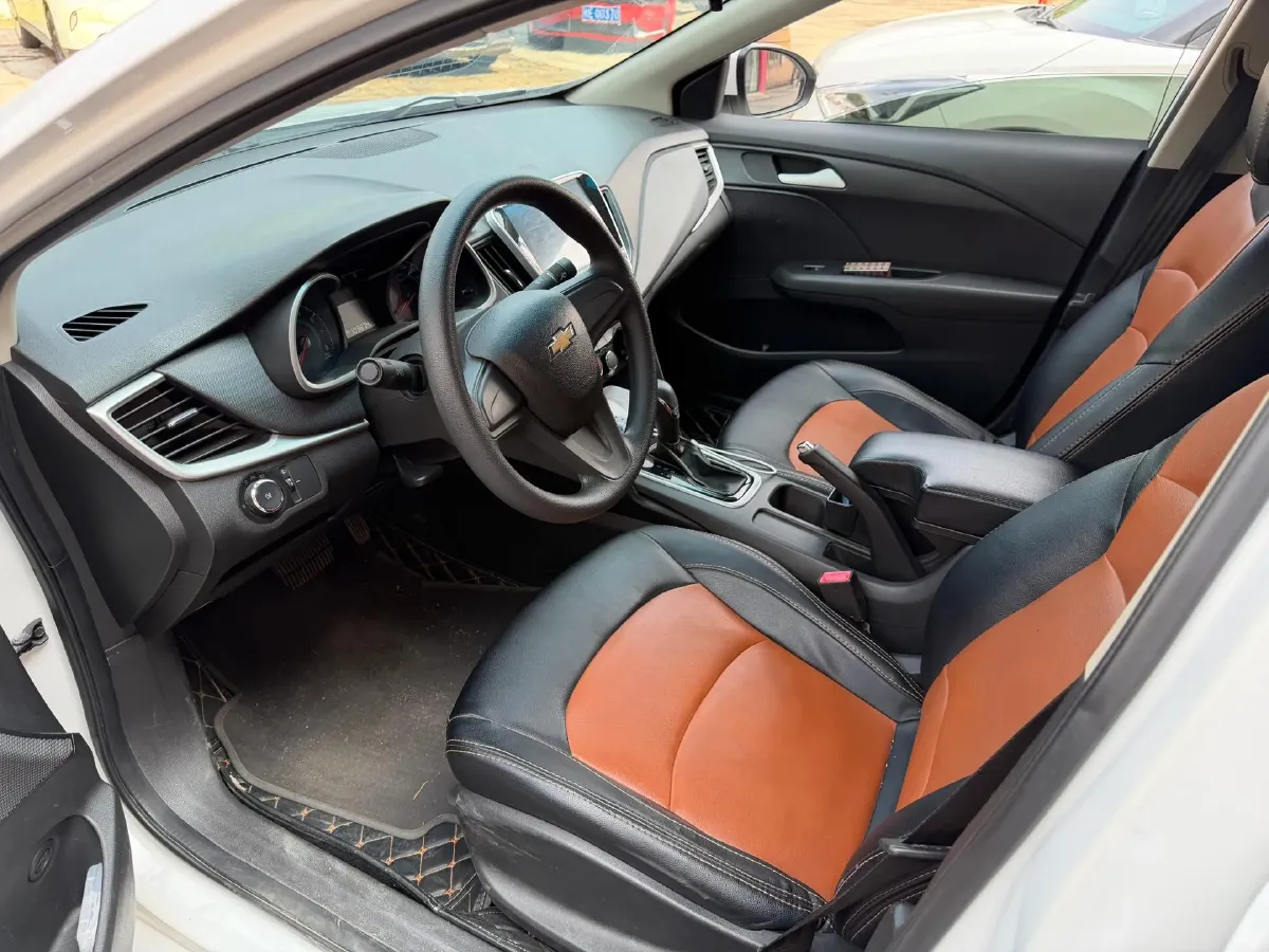 2019 Chevrolet Cavalier 1.5L 113HP L4 6AT,autocango,china used car exporter,china ev exporter,chinese used car exporter,chinese used ev exporter