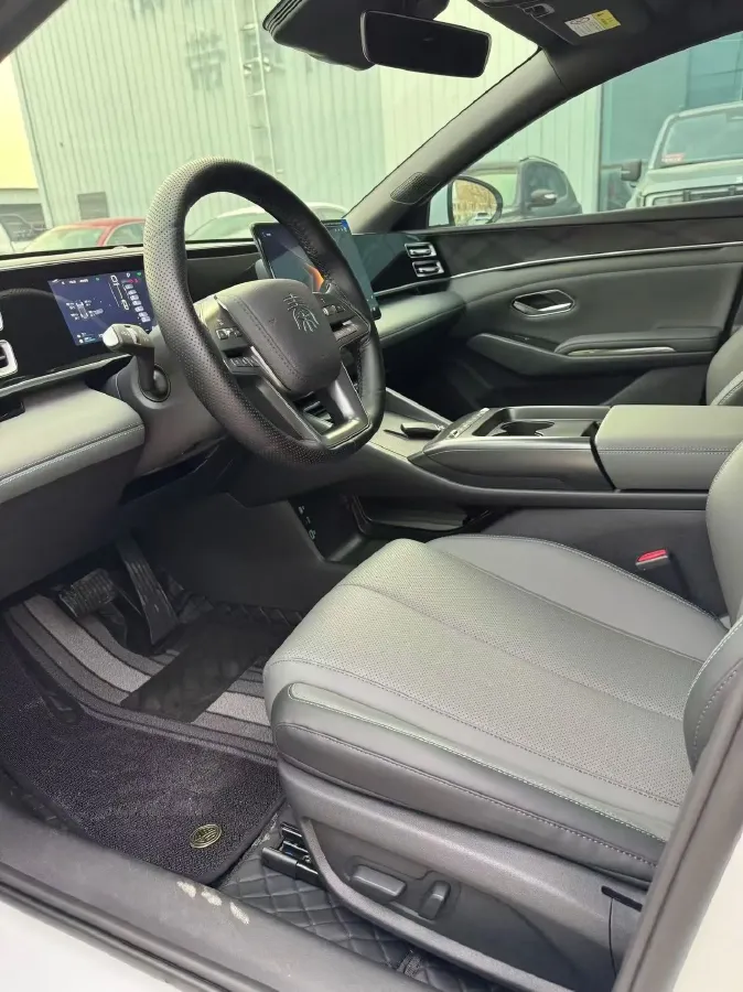 2026 BYD QinL 1.5L 101HP L4 E-CVT PHEV,autocango,china used car exporter,china ev exporter,chinese used car exporter,chinese used ev exporter