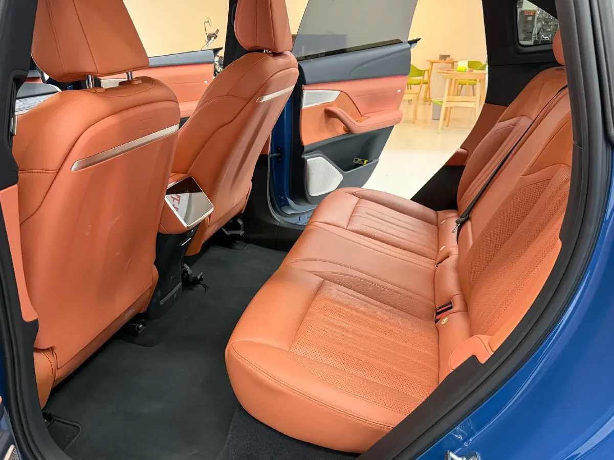 2024 ONVO L60 BEV 60KWH,autocango,china used car exporter,china ev exporter,chinese used car exporter,chinese used ev exporter