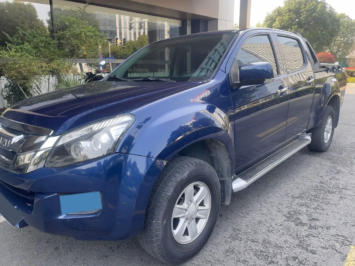 2020 Isuzu LingTuo 2.5T 150HP L4 6AT,autocango,china used car exporter,china ev exporter,chinese used car exporter,chinese used ev exporter