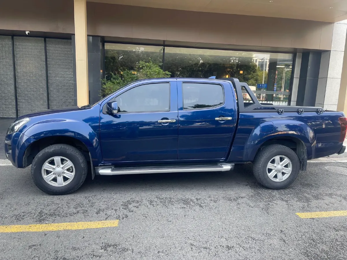 2020 Isuzu LingTuo 2.5T 150HP L4 6AT,autocango,china used car exporter,china ev exporter,chinese used car exporter,chinese used ev exporter