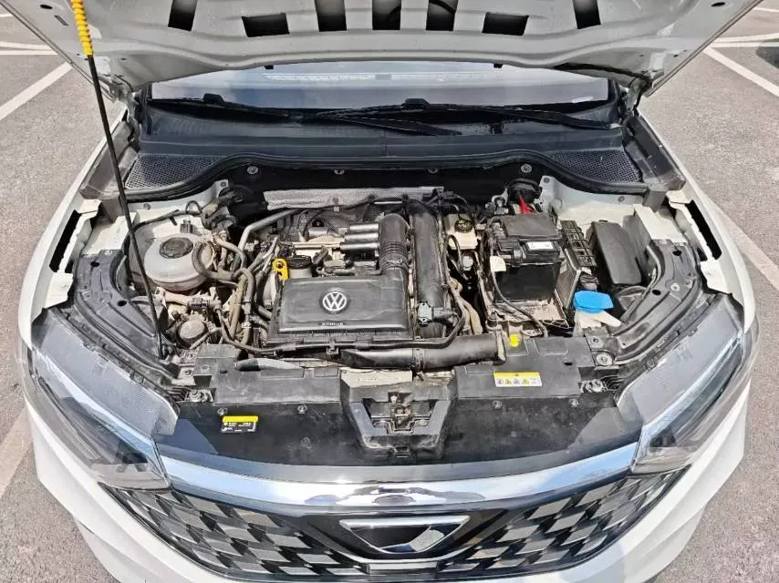 2021 Jetta VS5 1.4T 150HP L4 5MT,autocango,china used car exporter,china ev exporter,chinese used car exporter,chinese used ev exporter