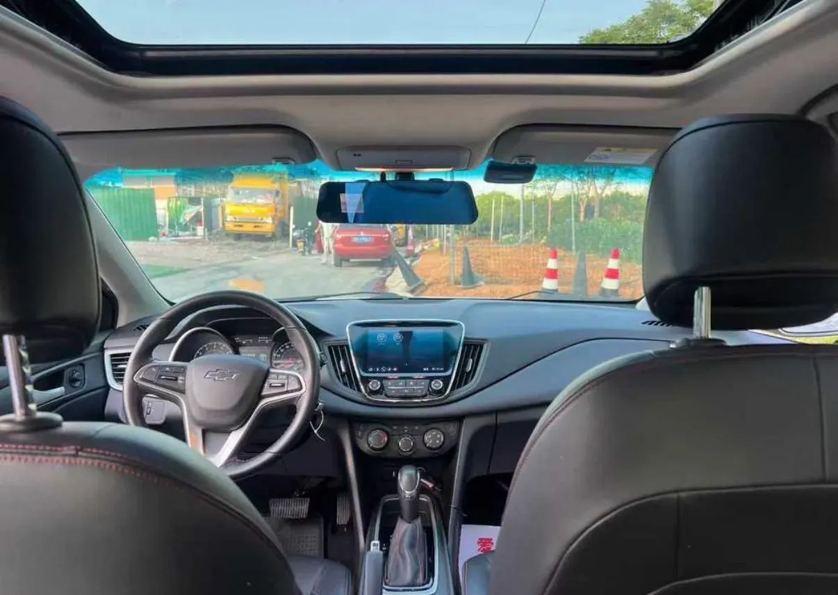 2020 Chevrolet Monza 1.0T 125HP L3 6DCT,autocango,china used car exporter,china ev exporter,chinese used car exporter,chinese used ev exporter