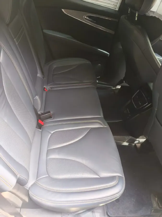 2021 Lincoln Nautilus 2.0T 245HP L4 8AT,autocango,china used car exporter,china ev exporter,chinese used car exporter,chinese used ev exporter