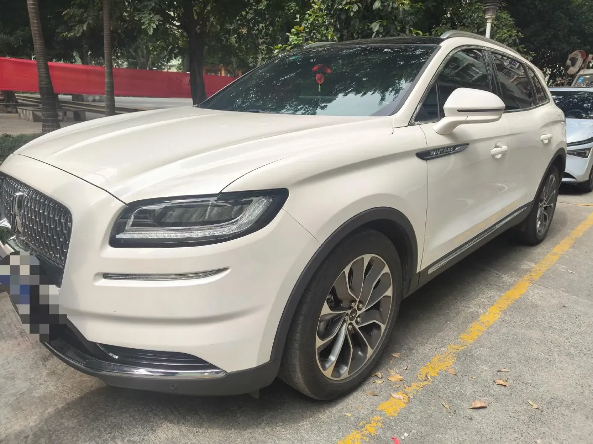 2021 Lincoln Nautilus 2.0T 245HP L4 8AT,autocango,china used car exporter,china ev exporter,chinese used car exporter,chinese used ev exporter