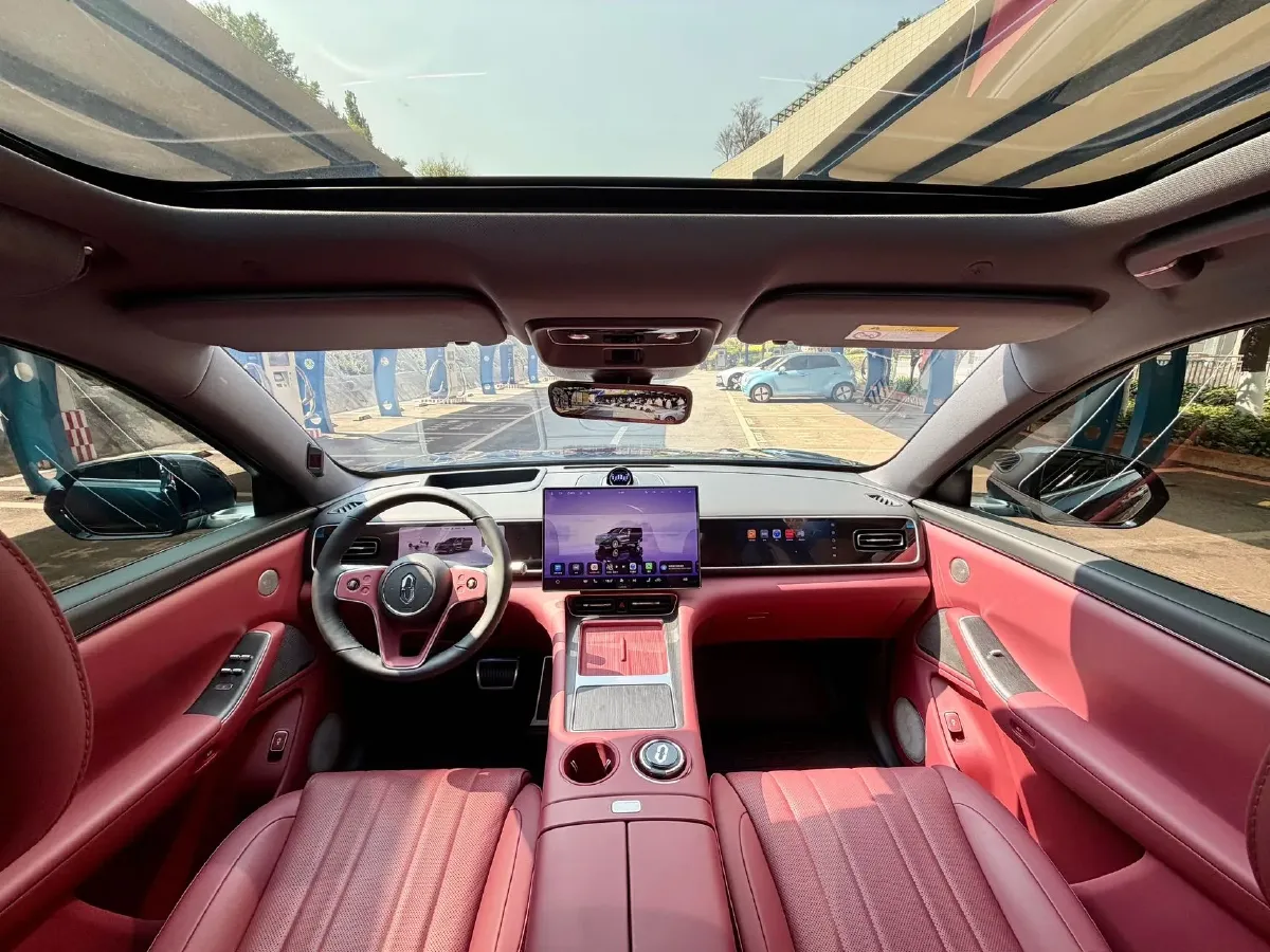 2026 AITO AITO M7 REEV 160HP REEV,autocango,china used car exporter,china ev exporter,chinese used car exporter,chinese used ev exporter