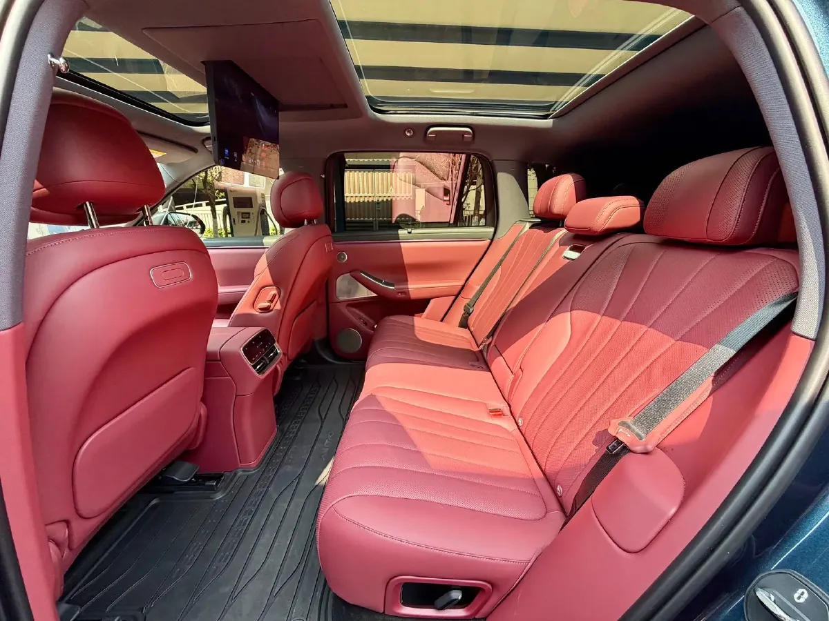 2026 AITO AITO M7 REEV 160HP REEV,autocango,china used car exporter,china ev exporter,chinese used car exporter,chinese used ev exporter