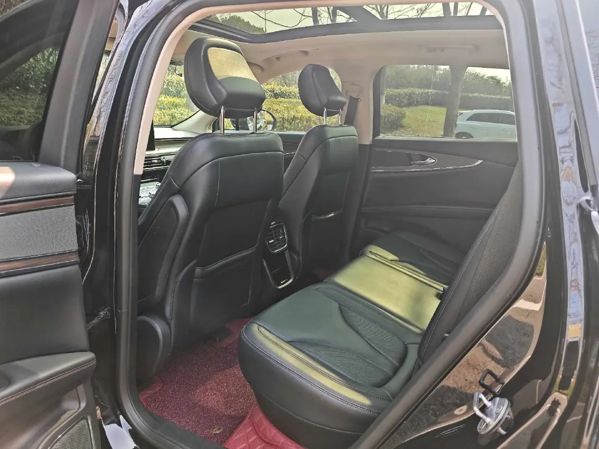 2021 Lincoln Nautilus 2.0T 245HP L4 8AT,autocango,china used car exporter,china ev exporter,chinese used car exporter,chinese used ev exporter