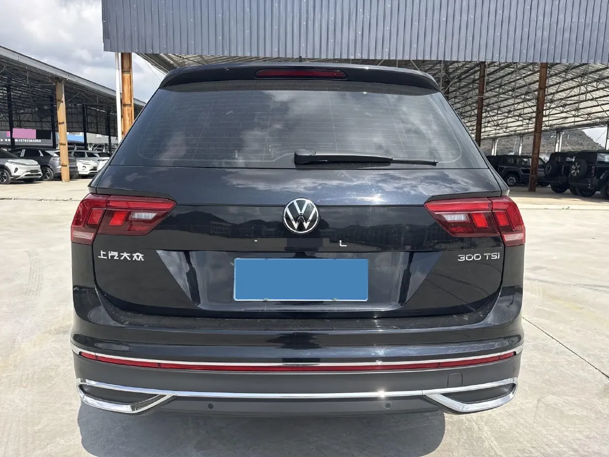 2023 Volkswagen Tiguan L 1.5T 160HP L4 7DCT,autocango,china used car exporter,china ev exporter,chinese used car exporter,chinese used ev exporter