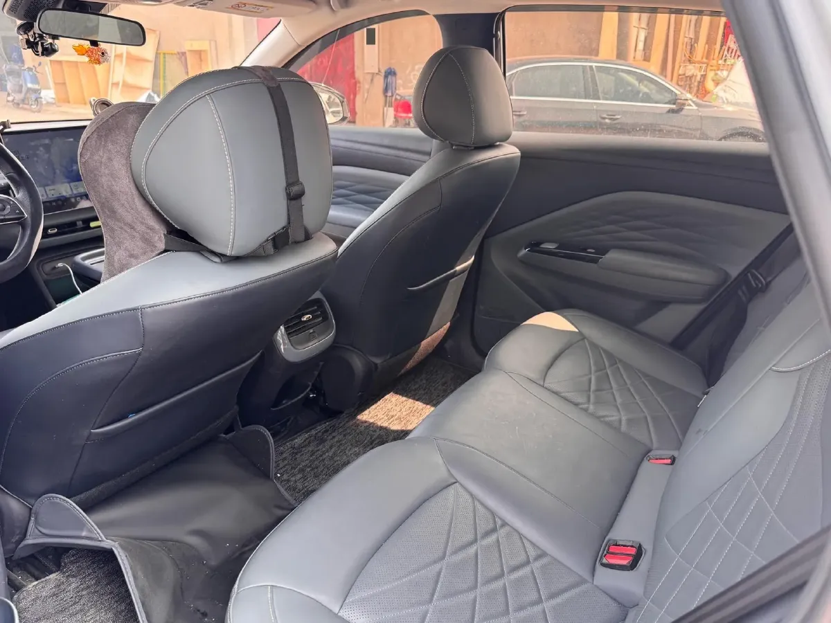 2025 WuLing HongGuang New Energy REEV 99HP REEV,autocango,china used car exporter,china ev exporter,chinese used car exporter,chinese used ev exporter