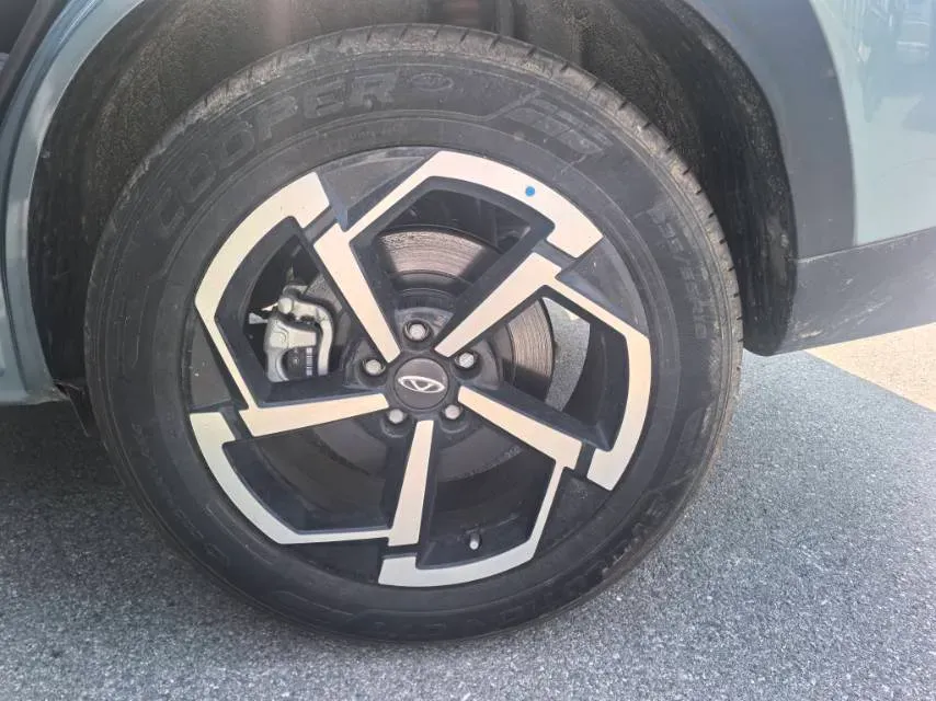 2023 Chery Exploration 06 1.6T 197HP L4 7DCT,autocango,china used car exporter,china ev exporter,chinese used car exporter,chinese used ev exporter