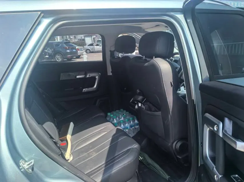 2023 Chery Exploration 06 1.6T 197HP L4 7DCT,autocango,china used car exporter,china ev exporter,chinese used car exporter,chinese used ev exporter