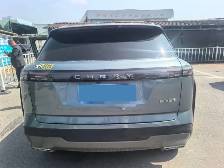 2023 Chery Exploration 06 1.6T 197HP L4 7DCT,autocango,china used car exporter,china ev exporter,chinese used car exporter,chinese used ev exporter