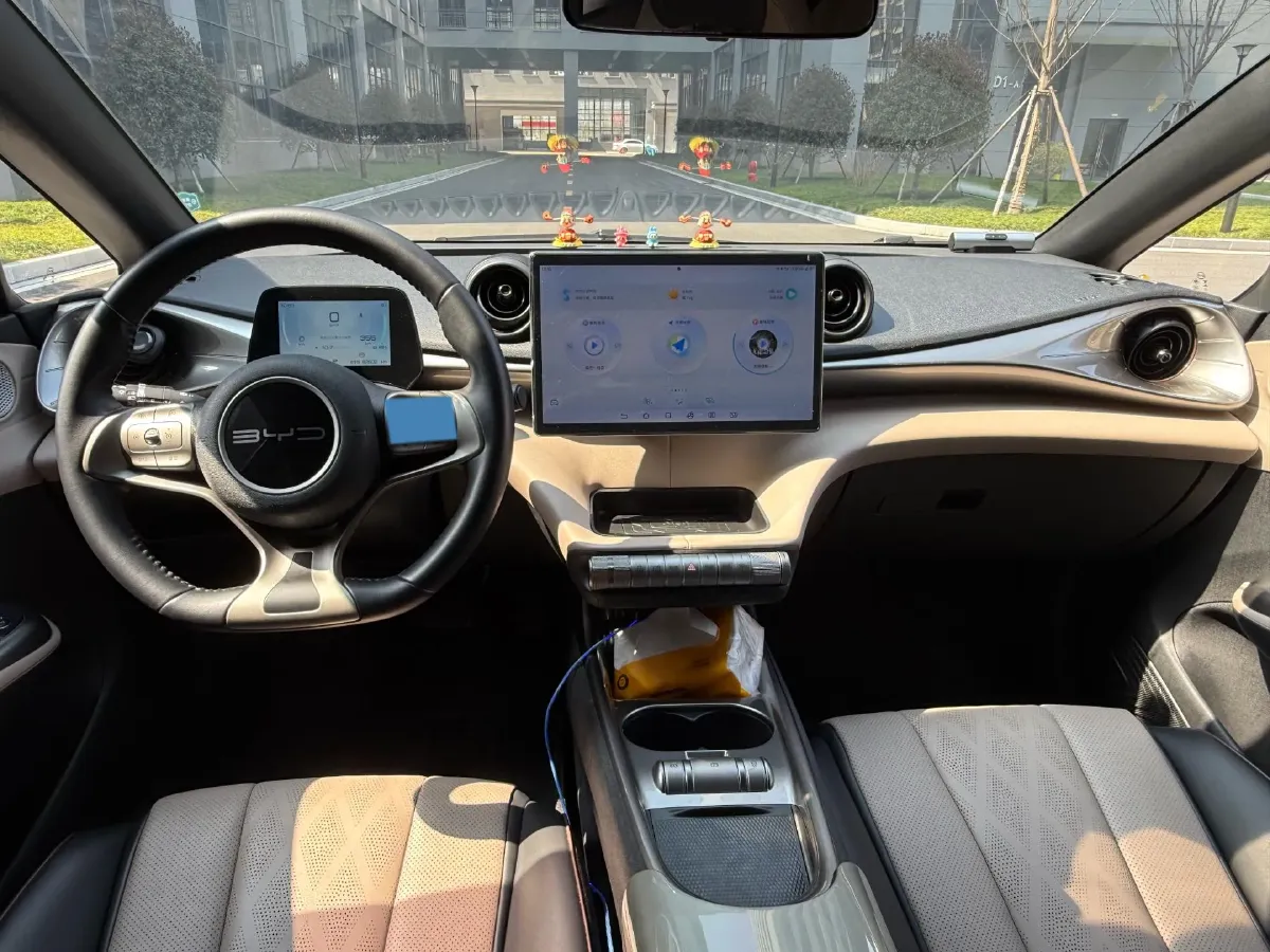 2023 BYD Dolphin BEV 44.928KWH,autocango,china used car exporter,china ev exporter,chinese used car exporter,chinese used ev exporter