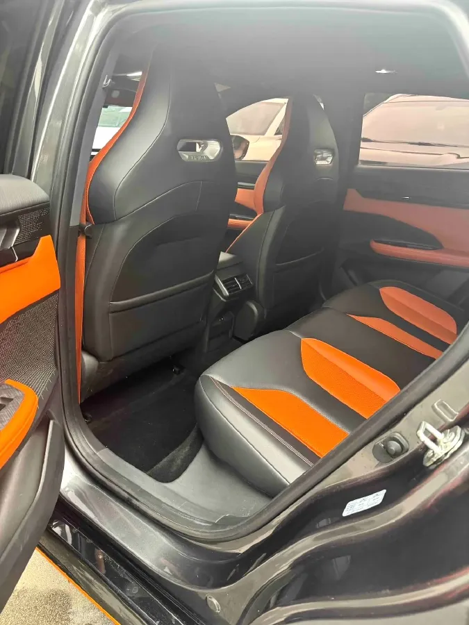 2023 ChangAn UNI-V 1.5T 188HP L4 7DCT,autocango,china used car exporter,china ev exporter,chinese used car exporter,chinese used ev exporter