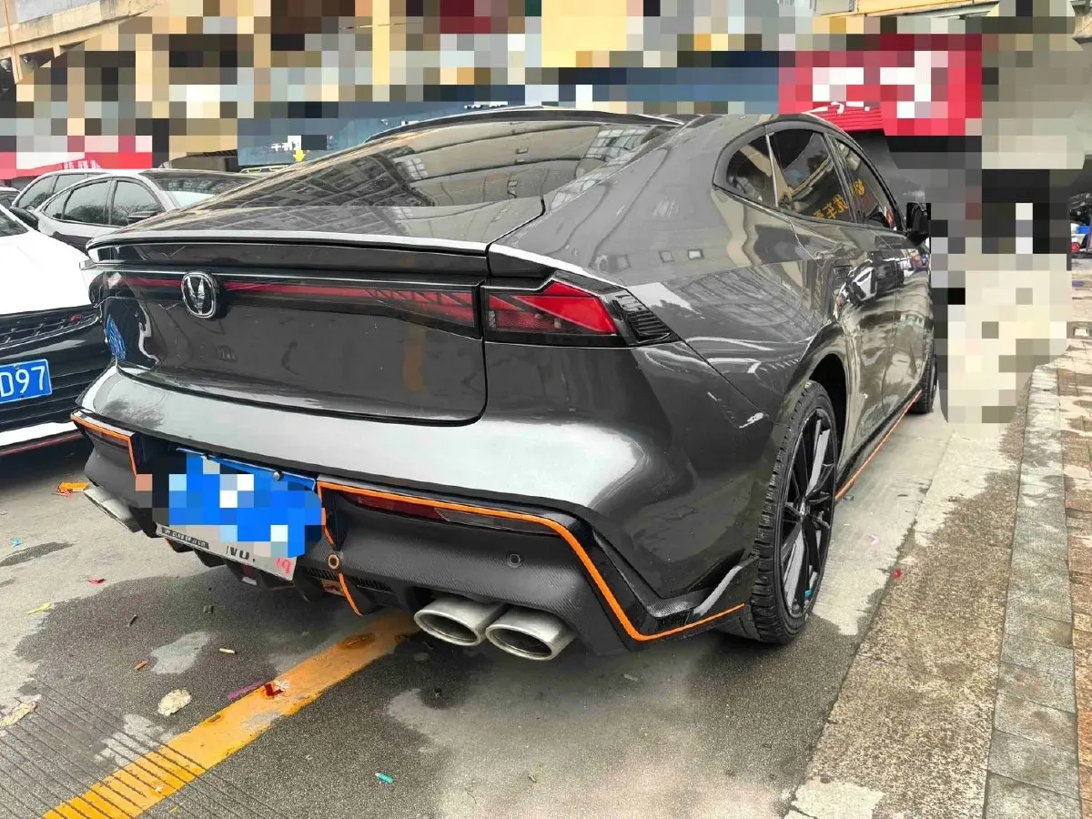 2023 ChangAn UNI-V 1.5T 188HP L4 7DCT,autocango,china used car exporter,china ev exporter,chinese used car exporter,chinese used ev exporter