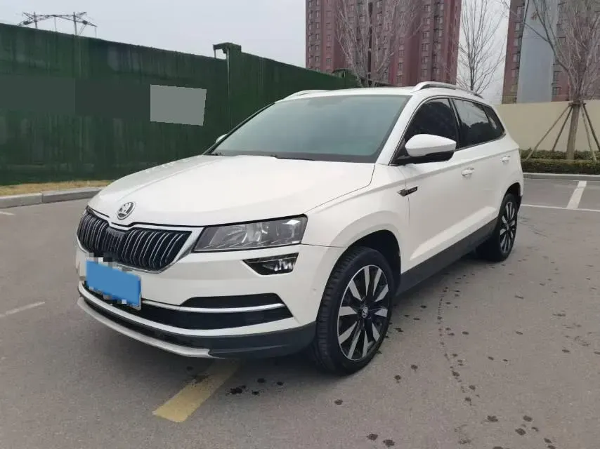 2019 Skoda Karoq 1.4T 150HP L4 7DCT,autocango,china used car exporter,china ev exporter,chinese used car exporter,chinese used ev exporter