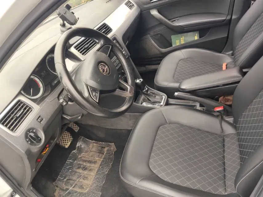 2018 Skoda Rapid 1.6L 110HP L4 6AT,autocango,china used car exporter,china ev exporter,chinese used car exporter,chinese used ev exporter