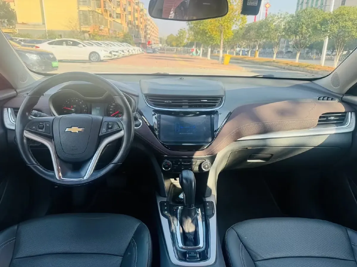 2018 Chevrolet Malibu 1.5T 170HP L4 6AT,autocango,china used car exporter,china ev exporter,chinese used car exporter,chinese used ev exporter