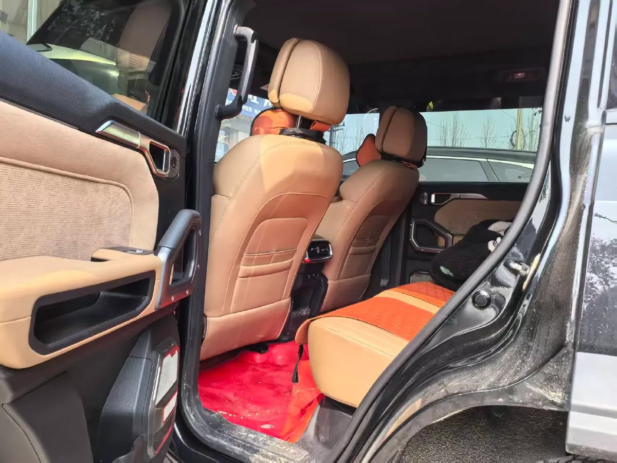 2024 Jetour Traveller 2.0T 254HP L4 7DCT,autocango,china used car exporter,china ev exporter,chinese used car exporter,chinese used ev exporter