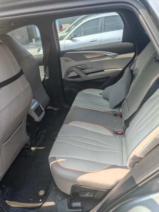 2024 BYD Song Pro 1.5L 110HP L4 E-CVT PHEV 12.9KWH,autocango,china used car exporter,china ev exporter,chinese used car exporter,chinese used ev exporter