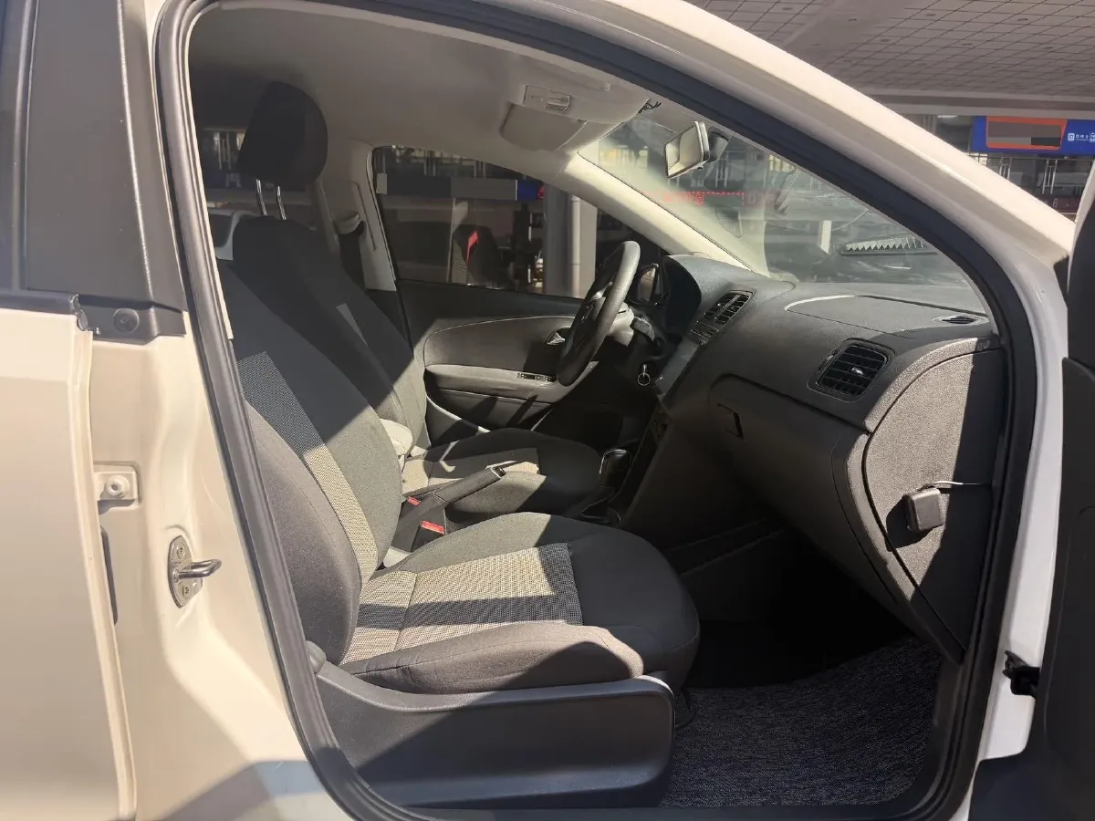 2018 ChangAn Eado 1.6L 128HP L4 6AT,autocango,china used car exporter,china ev exporter,chinese used car exporter,chinese used ev exporter