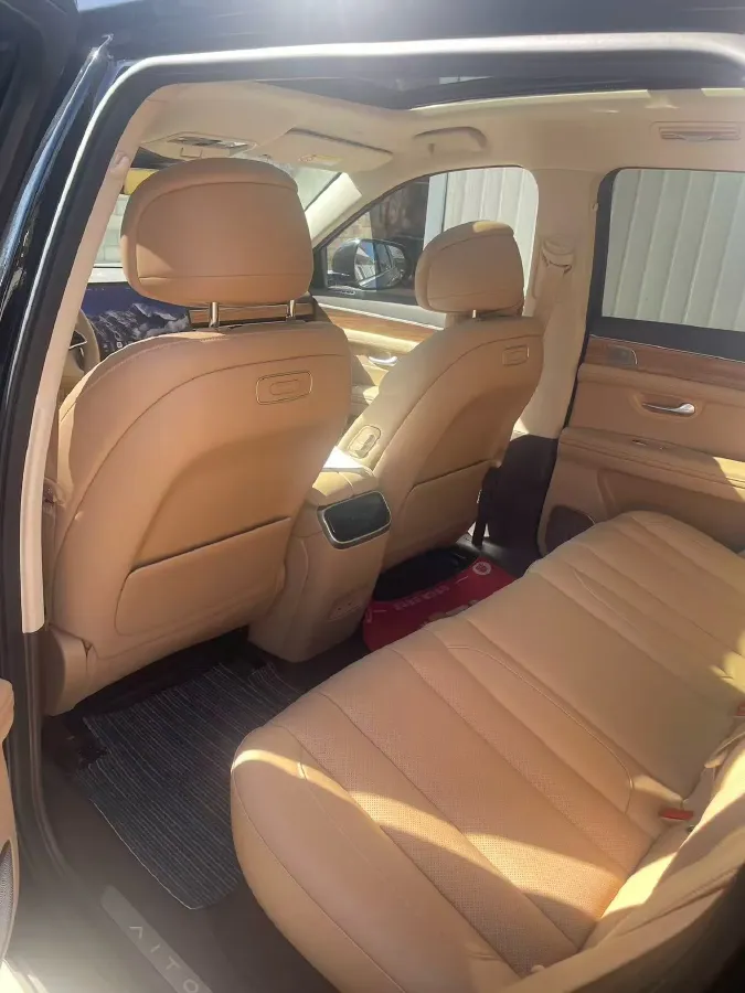 2024 AITO AITO M7 1.5T 152HP L4 REEV 38.5KWH,autocango,china used car exporter,china ev exporter,chinese used car exporter,chinese used ev exporter