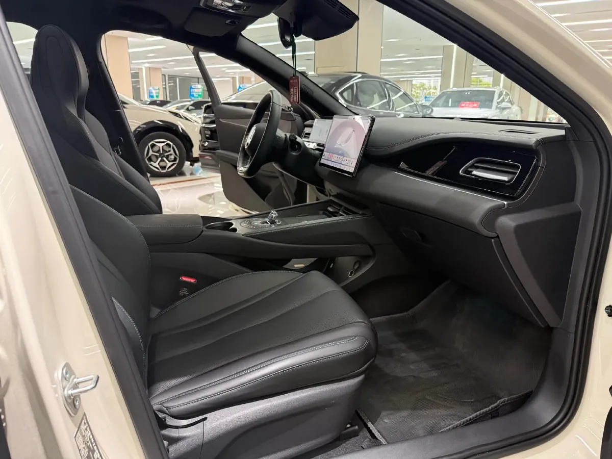 2025 BYD Seal06 1.5L 101HP L4 E-CVT PHEV 15.87KWH,autocango,china used car exporter,china ev exporter,chinese used car exporter,chinese used ev exporter