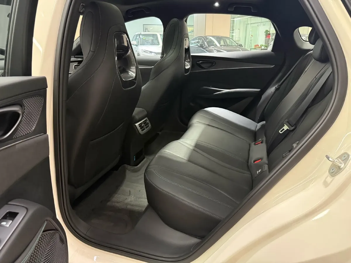 2025 BYD Seal06 1.5L 101HP L4 E-CVT PHEV 15.87KWH,autocango,china used car exporter,china ev exporter,chinese used car exporter,chinese used ev exporter