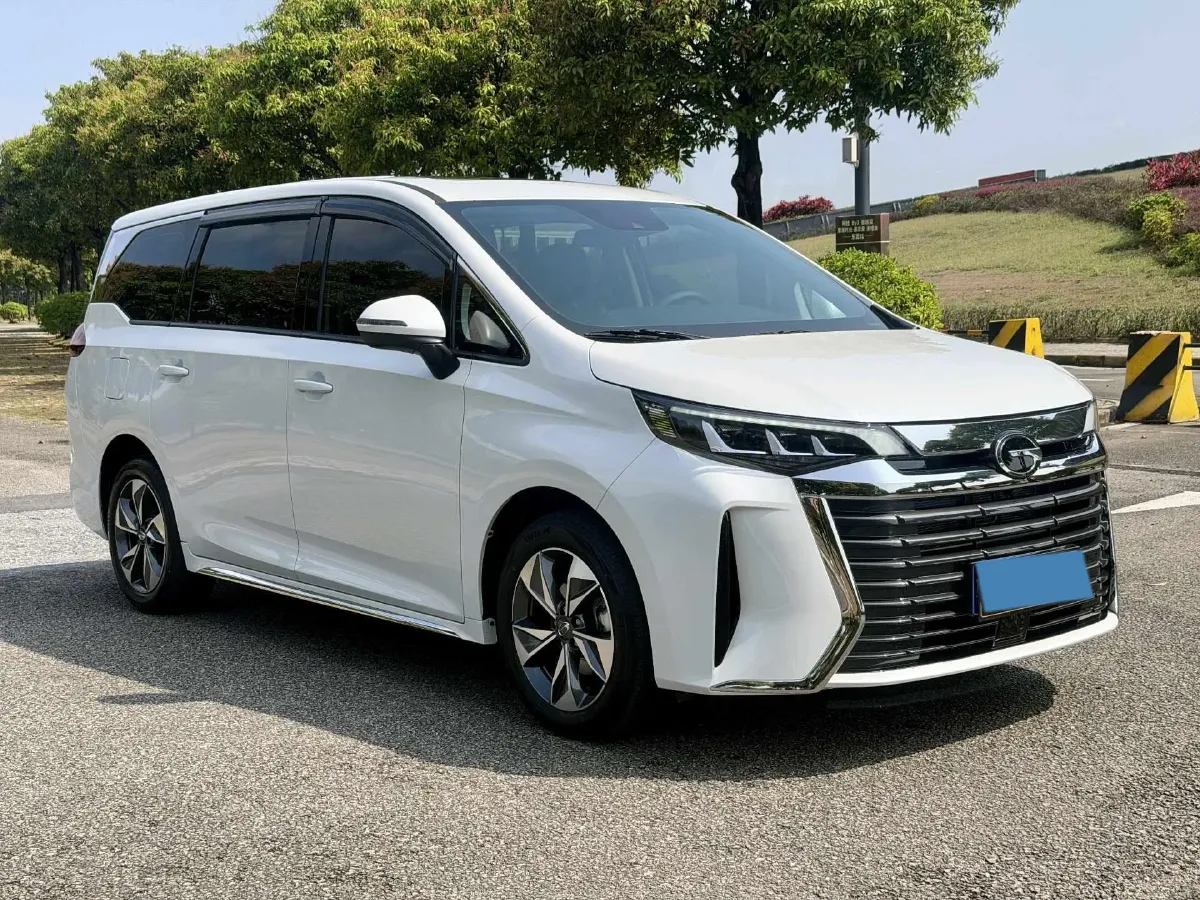 2025 GAC Trumpchi M6 1.5T 177HP L4 7DCT,autocango,china used car exporter,china ev exporter,chinese used car exporter,chinese used ev exporter